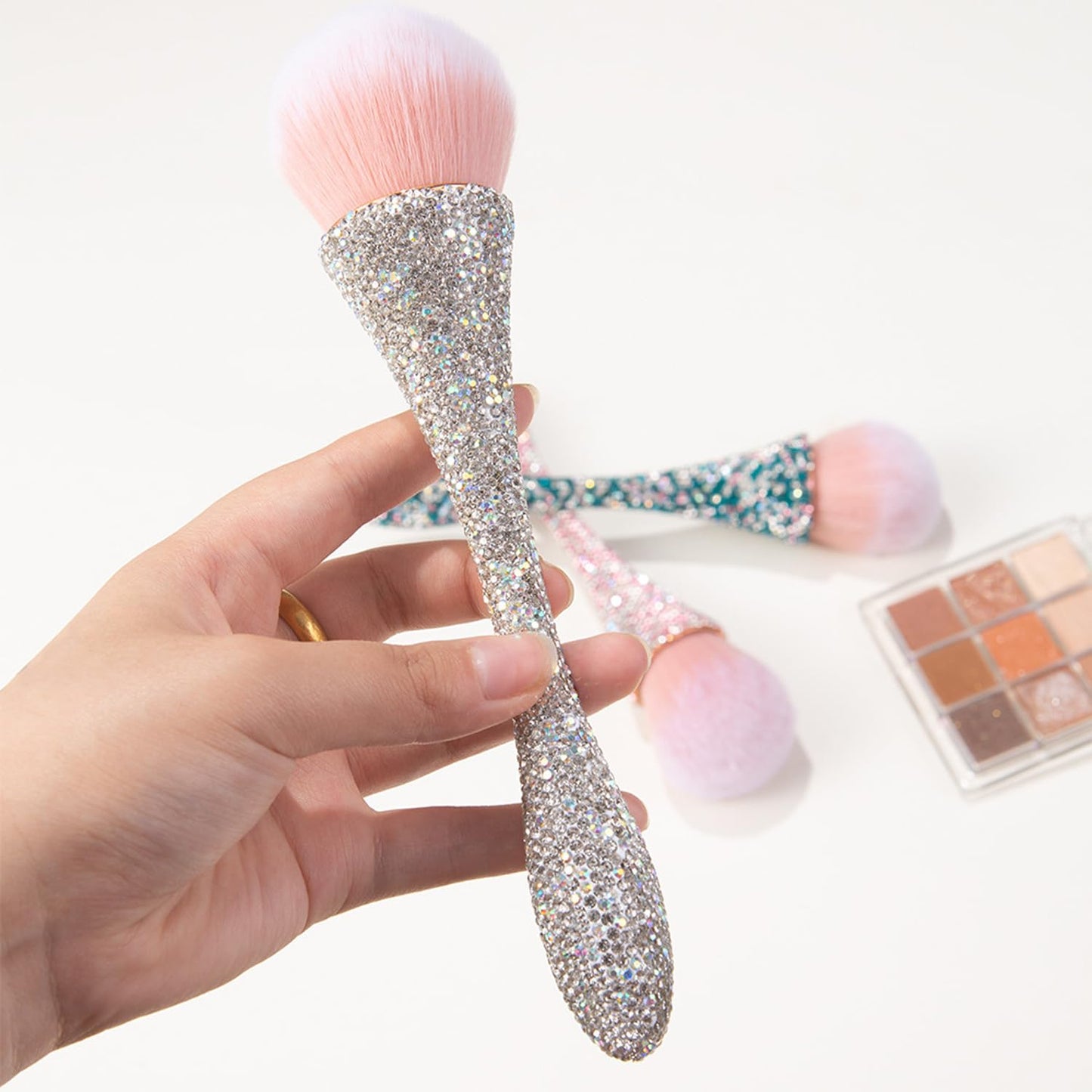 DANNEASY 1pc Nail Dust Brush Acrylic Brush Cleaner Nail Brushes for Cleaning Dust Nail Clean Up Brush Large Dip Powder Brush for Makeup Blush Manicure Brush (White)