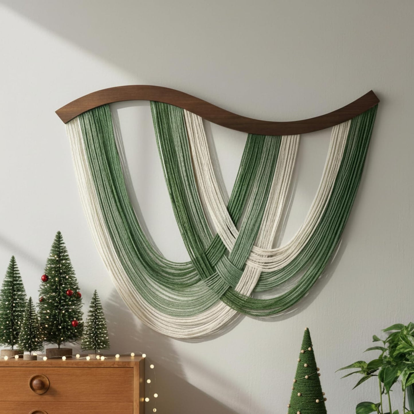 Mindsoft Green Macrame Wall Hanging Dip Dyed Yarn Wall Art, Modern Boho Decor Handmade Cotton Rope Tapestry for Bedroom, Living Room, Nursery, 31.5 x 23.6 Inch