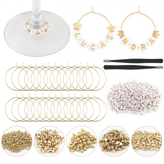 MOMOTONX 60 Set DIY Wine Glass Charms, 1040 Letter Beads 300 Gold Bead Charms 60 Rings for Stem Glasses, Personalized Wine Glass Markers Tags for Wedding Party Decorations (White)