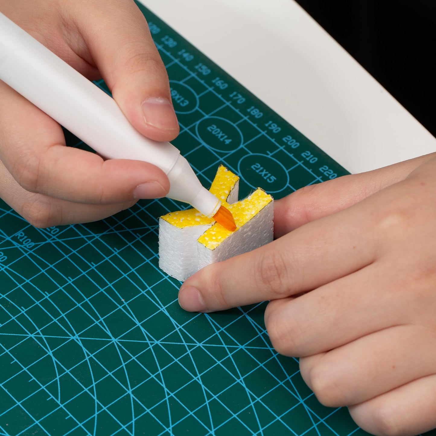 Crafare 17X11X2 Inch Craft Foam Blocks 3 Pack Polystyrene Foam Sheet DIY Crafting Rectangle for Arts School Projects Sculptures Floral Arrangements Modeling and Centerpieces